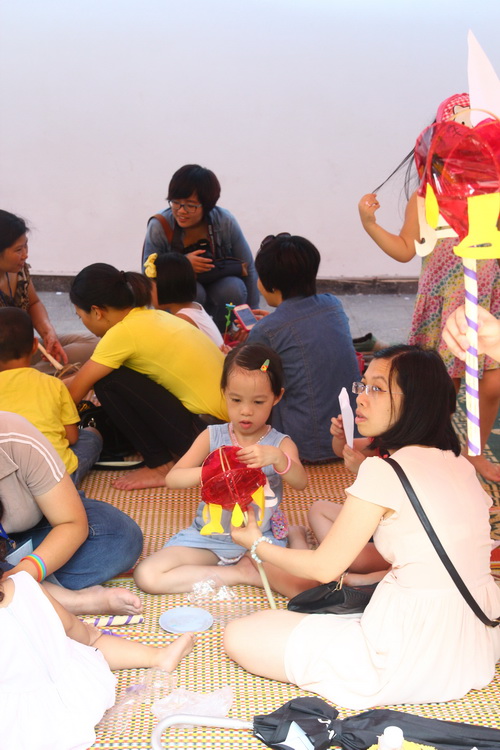 Vui trung thu truyền thống tại Bảo tàng Dân tộc học ảnh 4